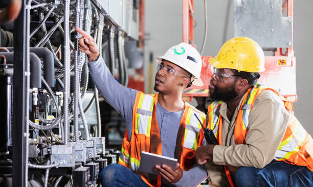 Best Commercial Electrician Services  in Teague, TX